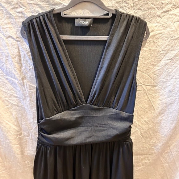Cider Black Jumpsuit - Picture 5 of 5